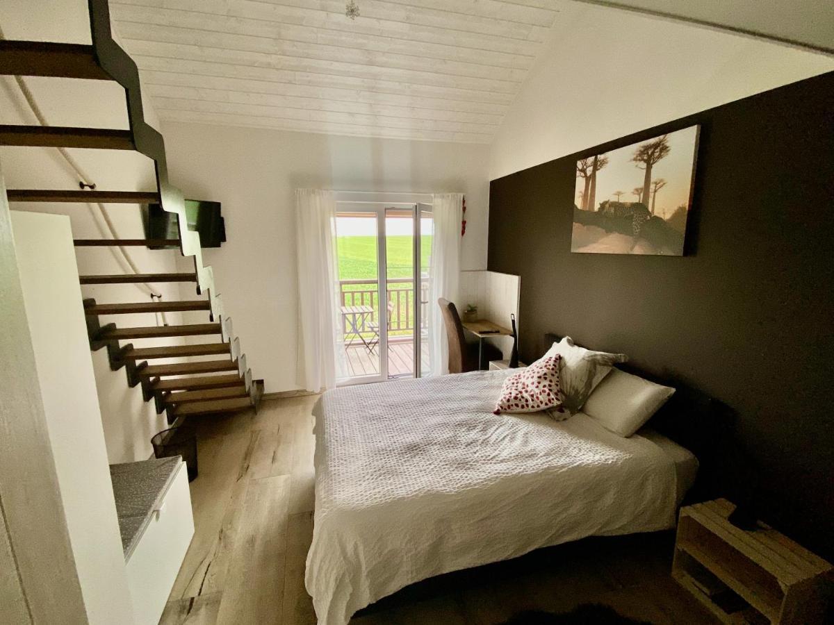 B&B Les Autres Sens Villers-la-Ville Exteriör bild