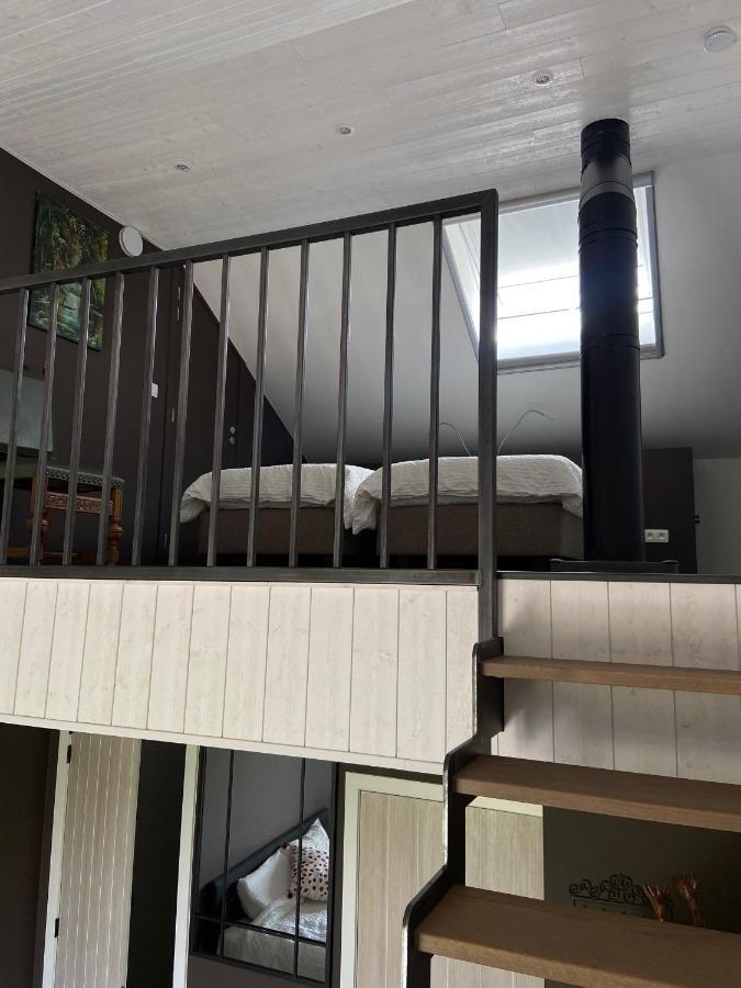 B&B Les Autres Sens Villers-la-Ville Exteriör bild