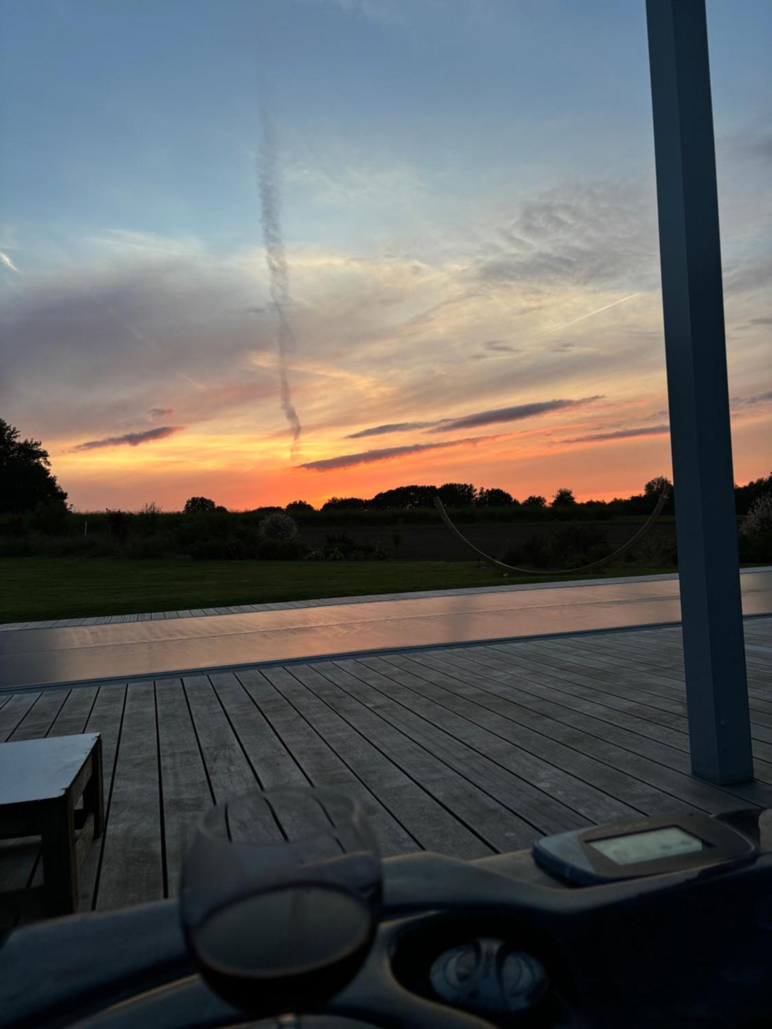 B&B Les Autres Sens Villers-la-Ville Exteriör bild